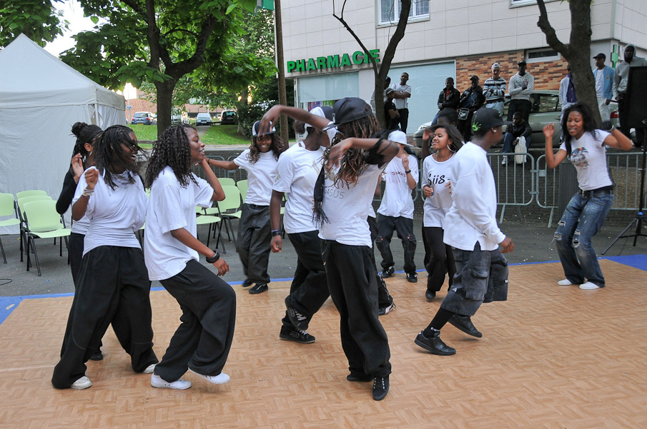 Maison de Quartier Champs Elysees Evry - Danse Hip Hop 134.jpg
